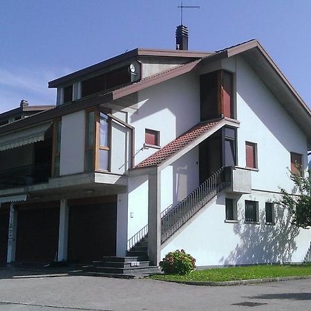 Bed&Breakfast Zattieri Ponte nellʼAlpi Exterior foto